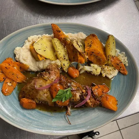 Frühstückspension O Chiroulet - Le Refuge De L'isard 3*