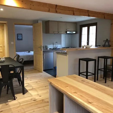 Le Refuge De L'isard